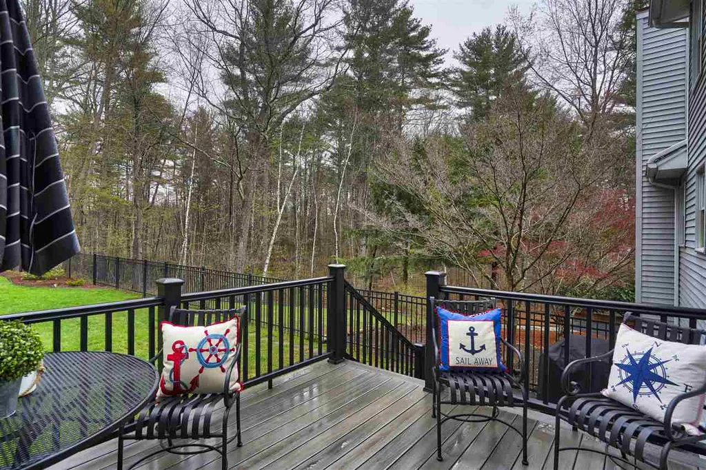 191 Beals Road Bedford NH 03110
