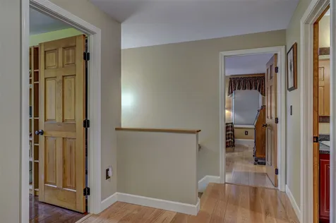 191 Beals Road Bedford NH 03110