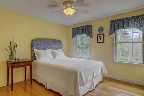 191 Beals Road Bedford NH 03110