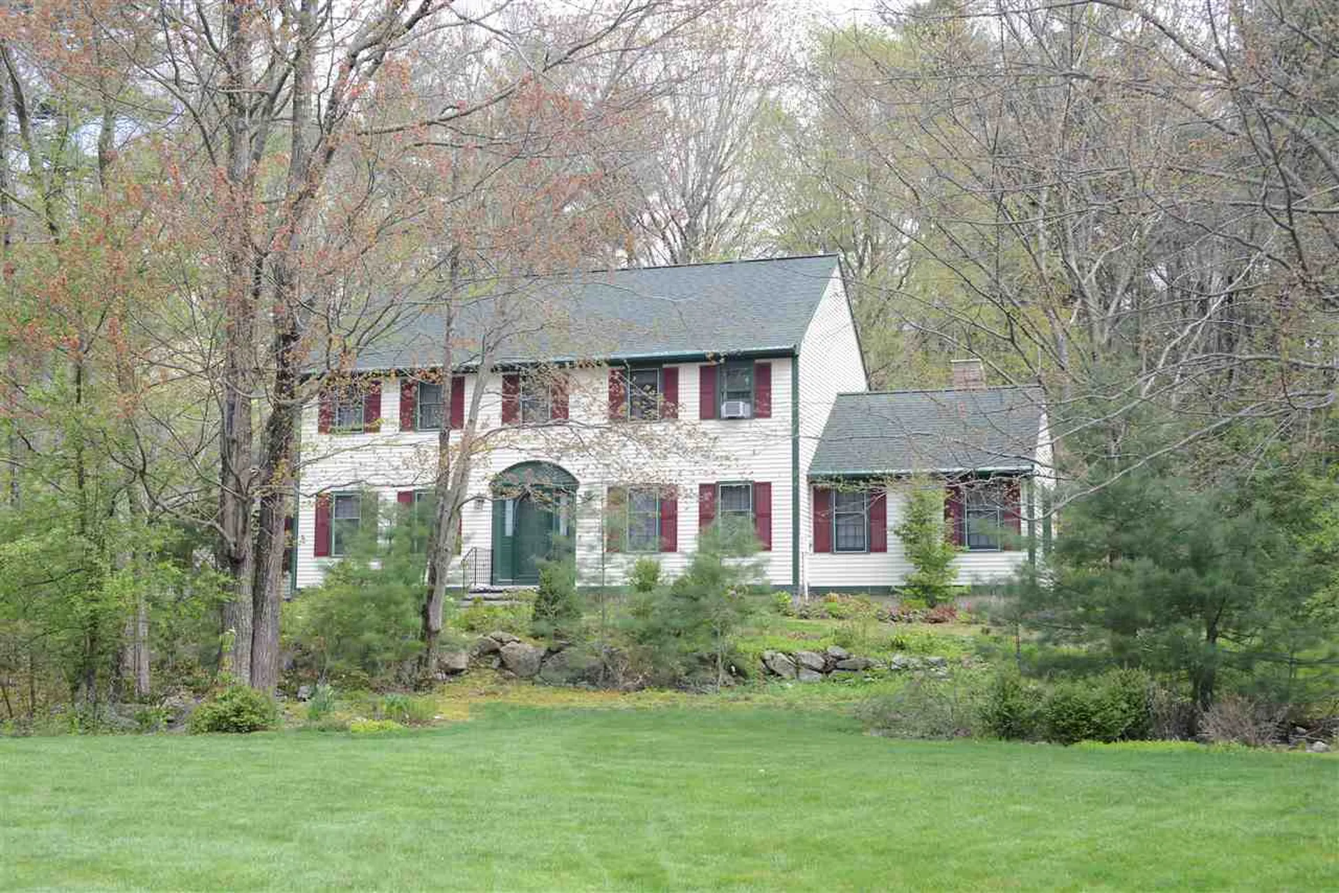 12 Munsey Drive Hampton NH 03842