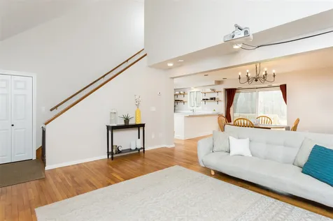 466 Hall Road Barrington NH 03825