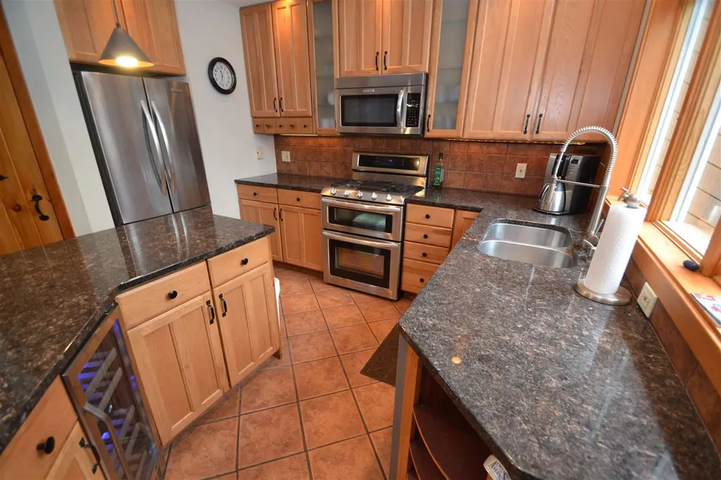 253 Club Sugarbush South Road Warren VT 05674