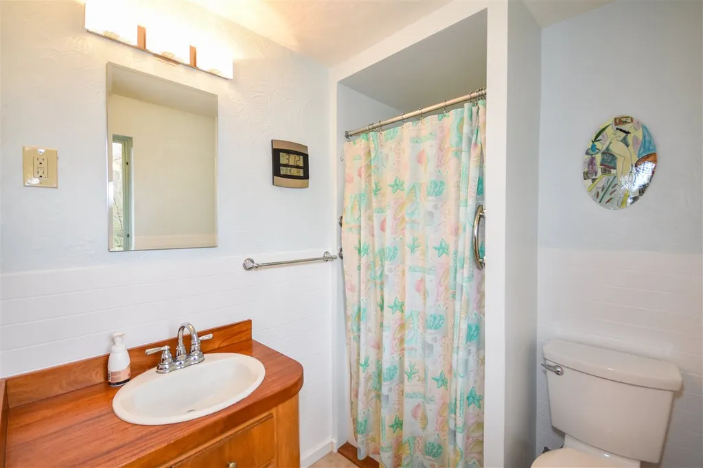 6 Woodland Road Dover NH 03820