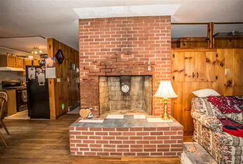 196 Old Jaffrey Road Peterborough NH 03458