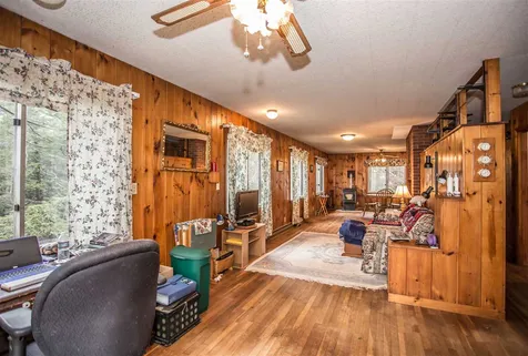 196 Old Jaffrey Road Peterborough NH 03458