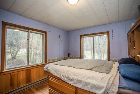 196 Old Jaffrey Road Peterborough NH 03458