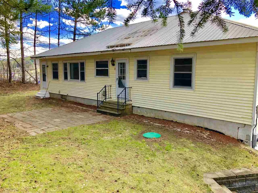 1006 Memorial Drive St. Johnsbury VT 05819