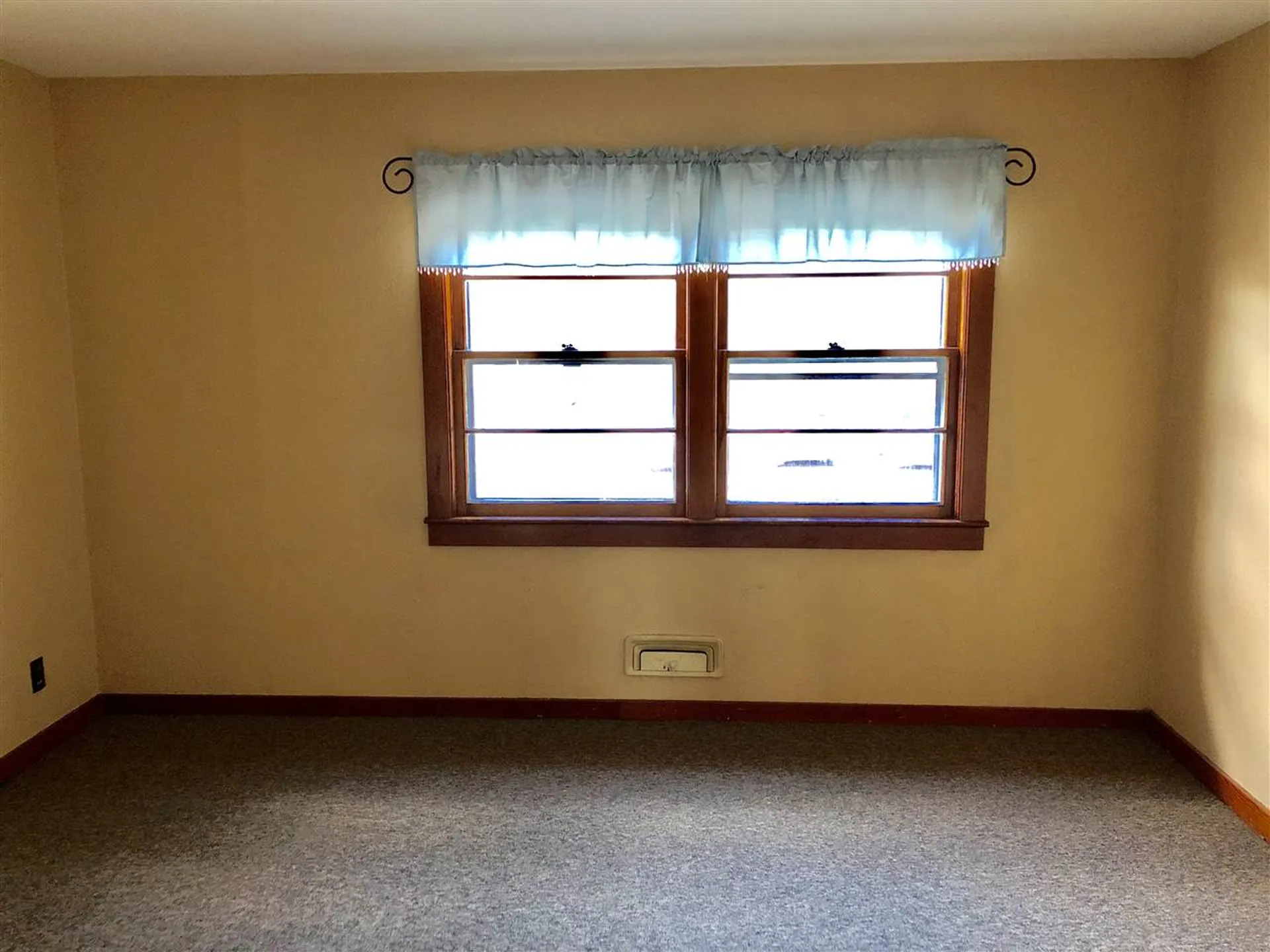 1006 Memorial Drive St. Johnsbury VT 05819