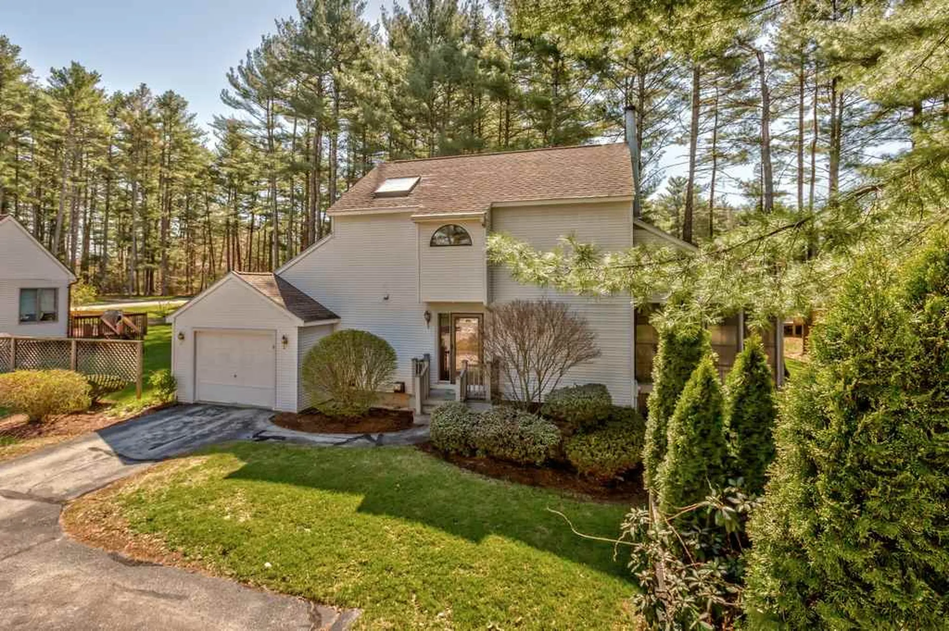 11 Cardinal Court Merrimack NH 03054