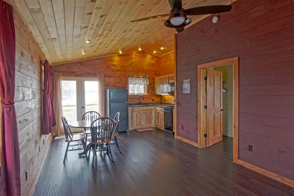 113 Oakridge Lane North Hero VT 05474