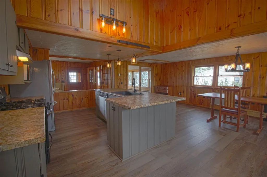 113 Oakridge Lane North Hero VT 05474