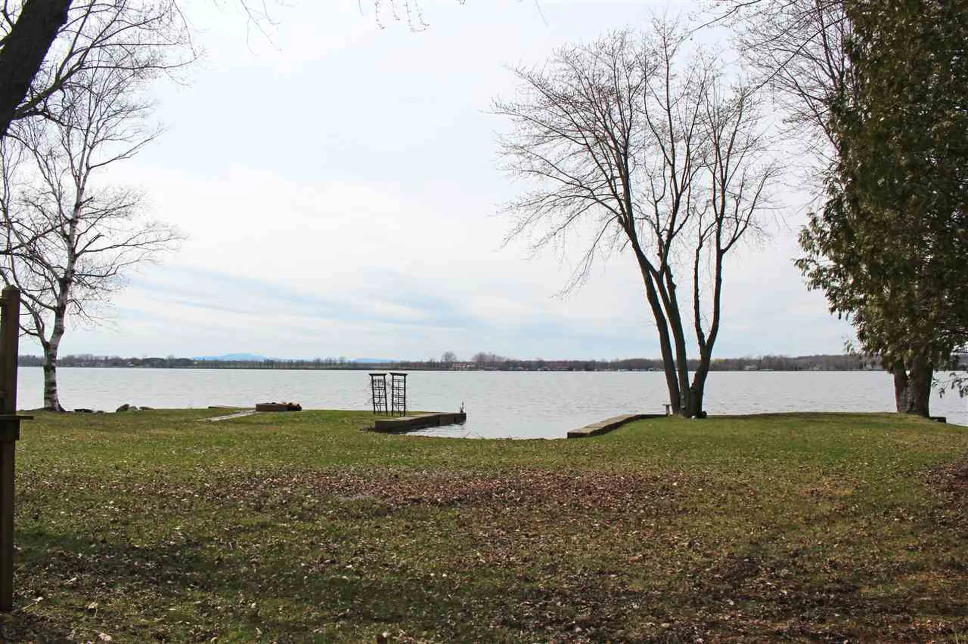 113 Oakridge Lane North Hero VT 05474
