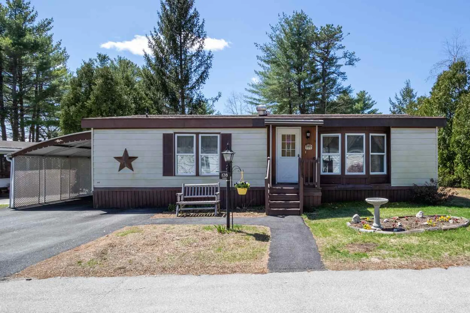 128 Partridge Lane Goffstown NH 03045