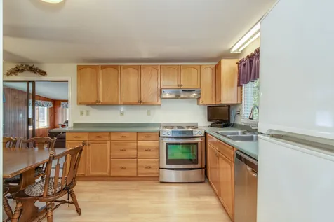 128 Partridge Lane Goffstown NH 03045