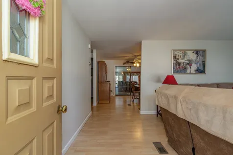 128 Partridge Lane Goffstown NH 03045