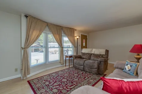 128 Partridge Lane Goffstown NH 03045