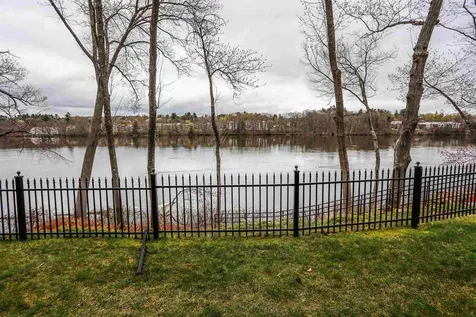 55 River Front Drive Manchester NH 03102