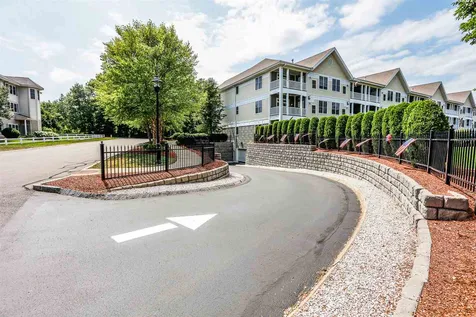 55 River Front Drive Manchester NH 03102