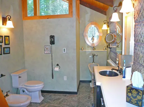 81 Olson Drive Brattleboro VT 05301