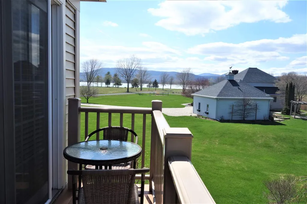 765 Goose-bay Drive Bridport VT 05734