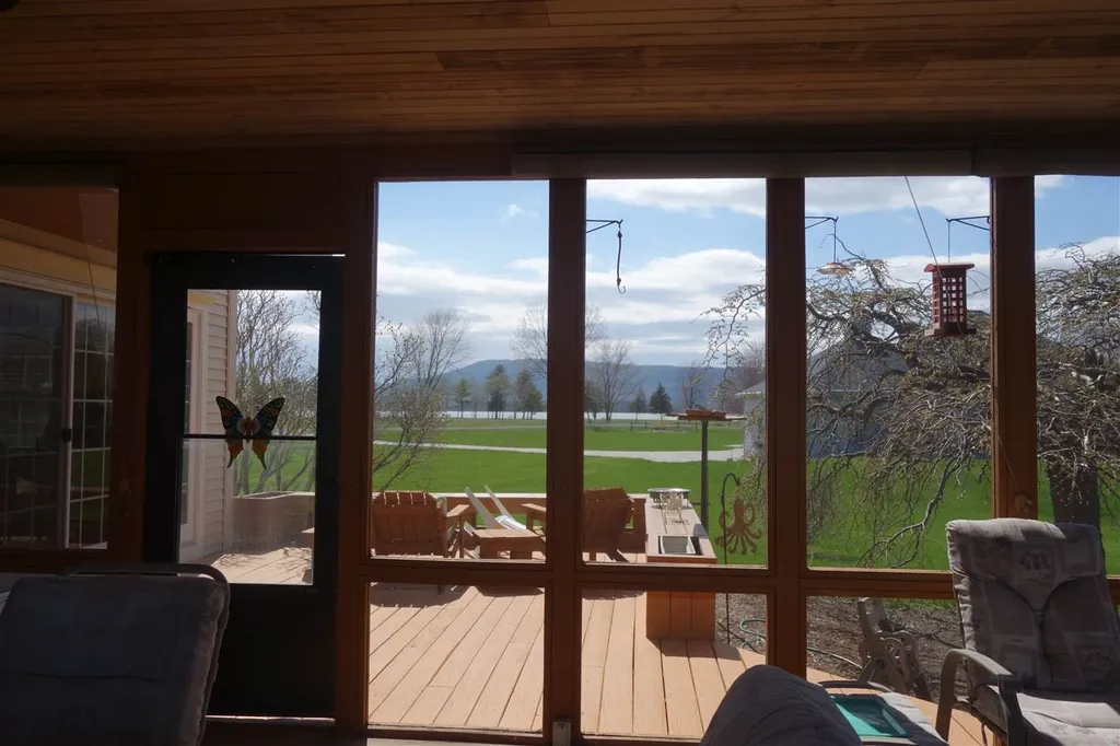 765 Goose-bay Drive Bridport VT 05734