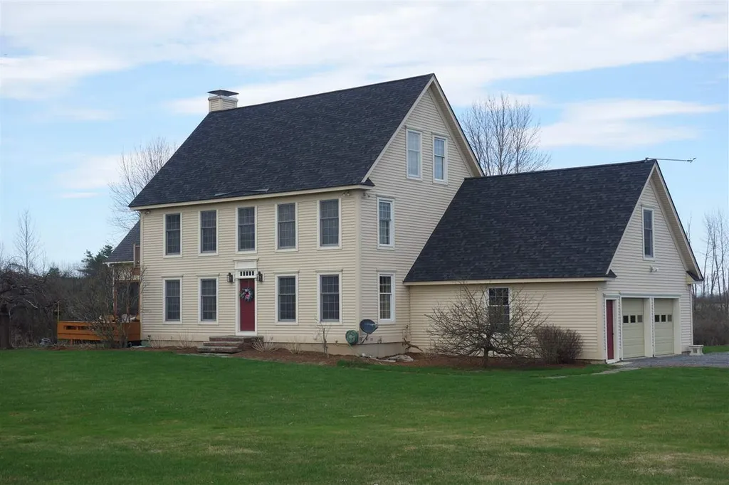 765 Goose-bay Drive Bridport VT 05734