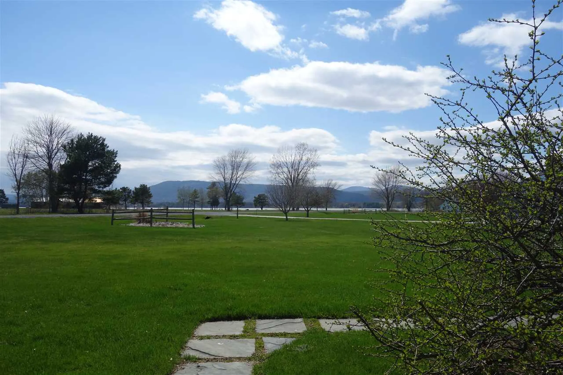 765 Goose-bay Drive Bridport VT 05734