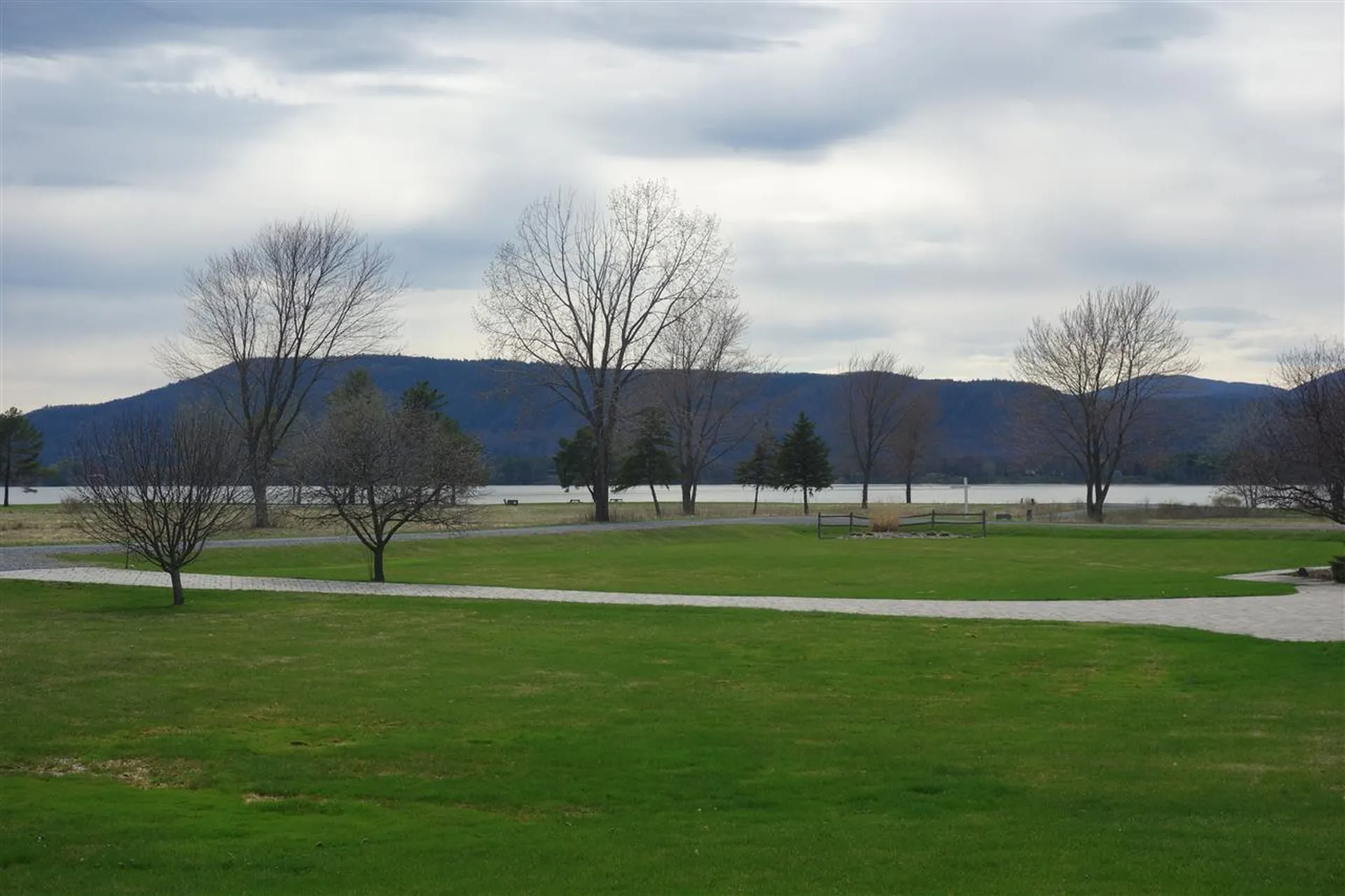 765 Goose-bay Drive Bridport VT 05734