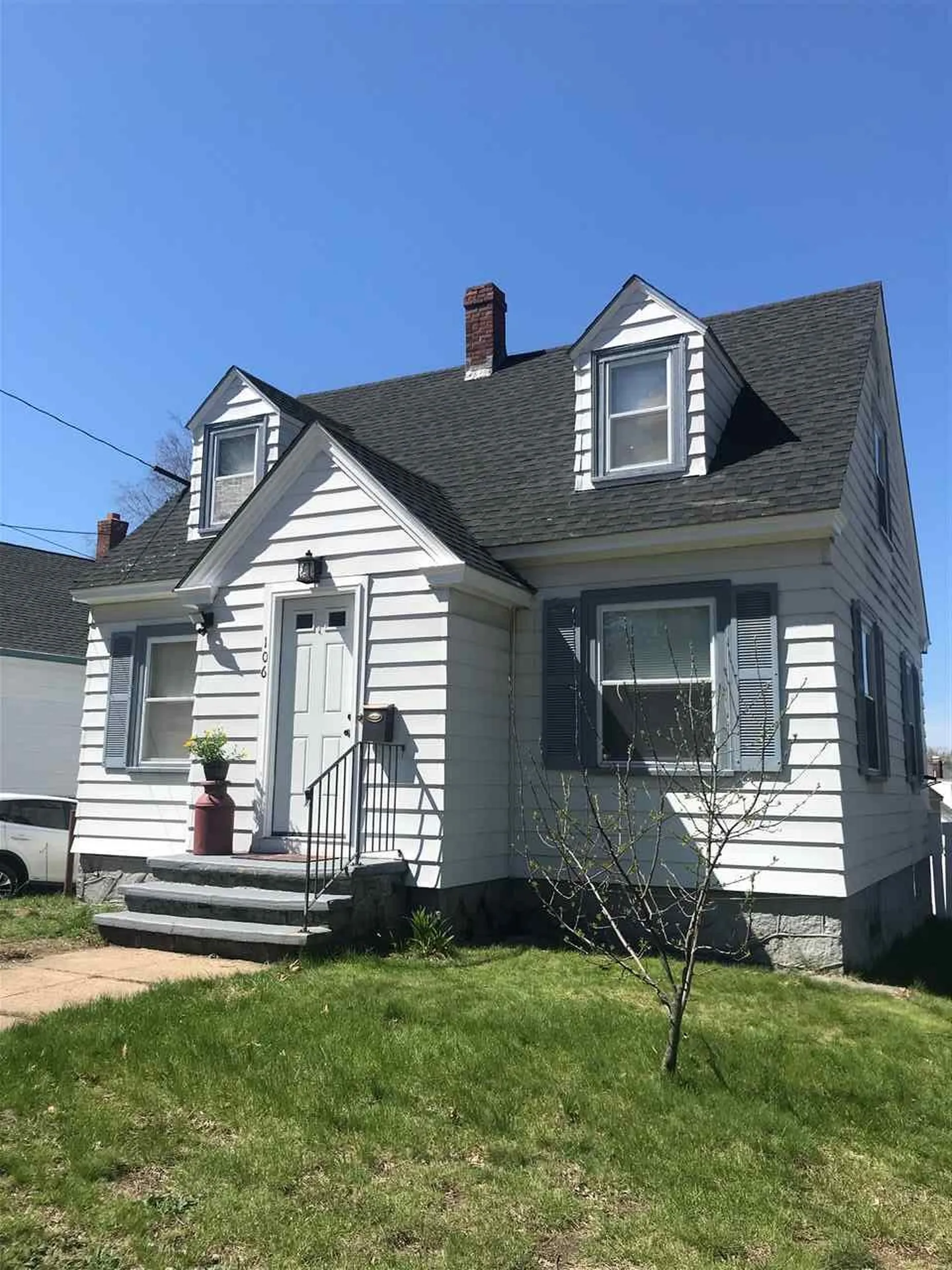 106 Mammoth Road Manchester NH 03109