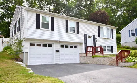 63 Rebel Lane Manchester NH 03104