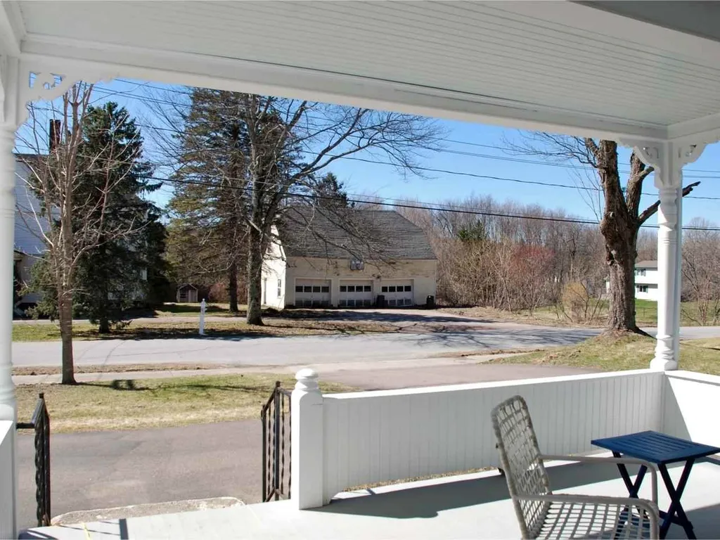 40 Main Street Milton VT 05468