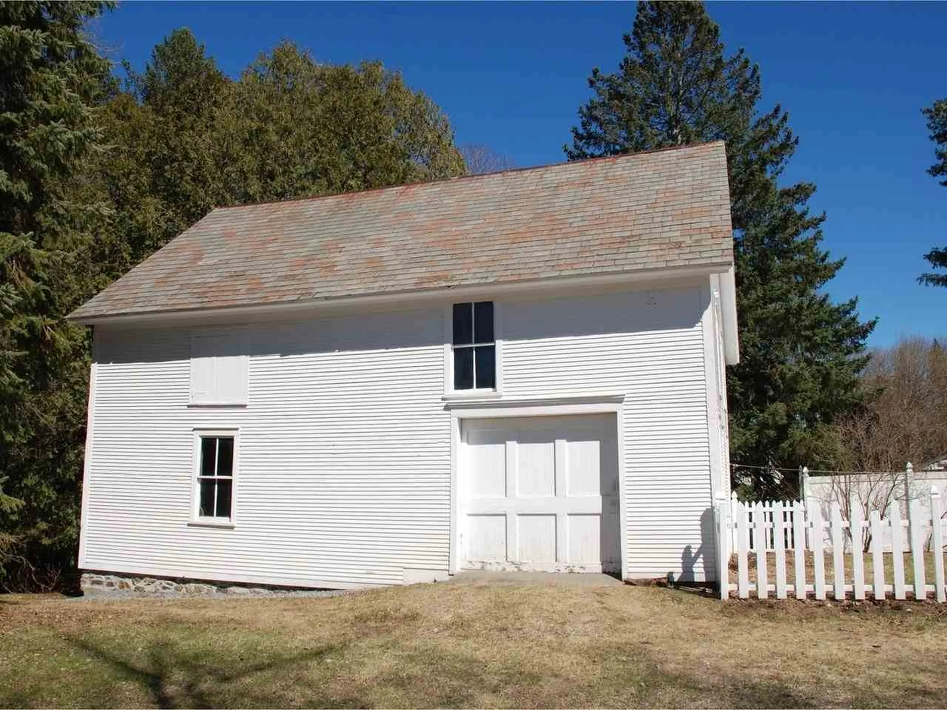40 Main Street Milton VT 05468