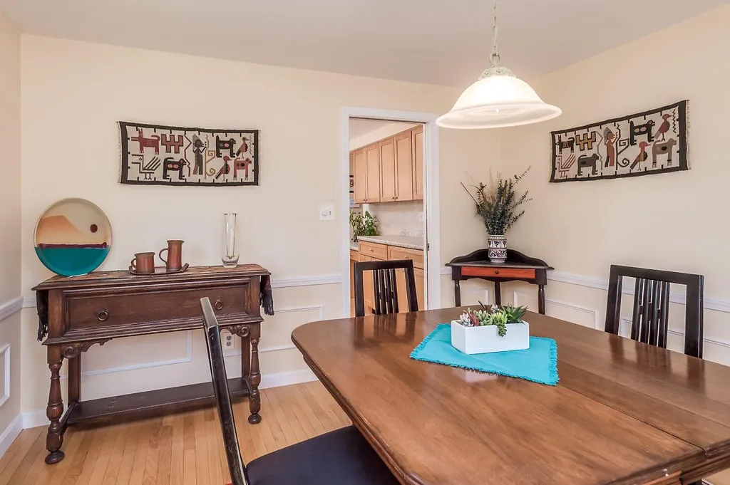 18 James Farm Road Lee NH 03861