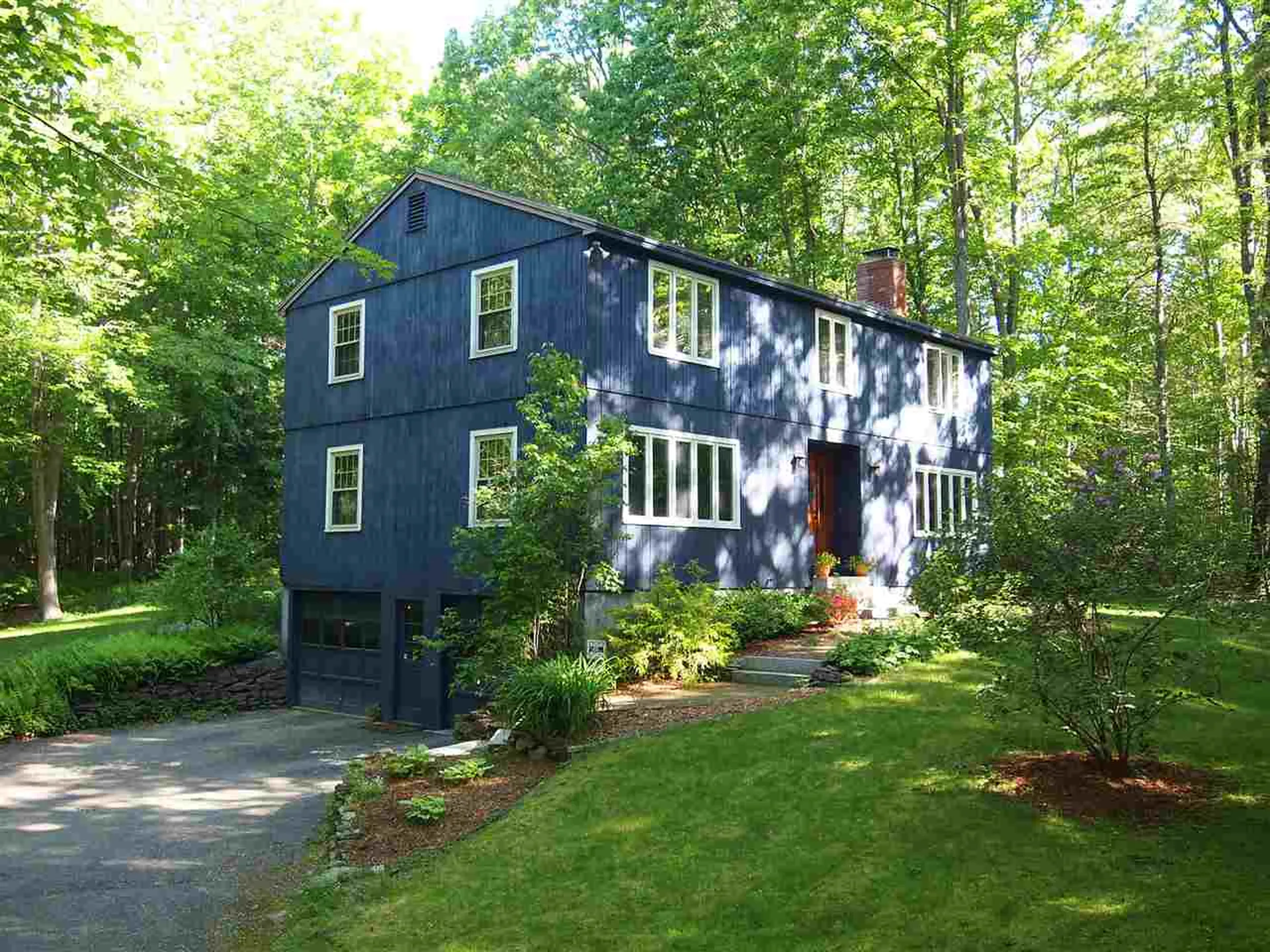 18 James Farm Road Lee NH 03861