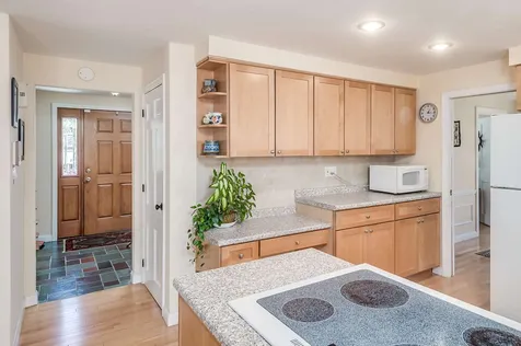 18 James Farm Road Lee NH 03861