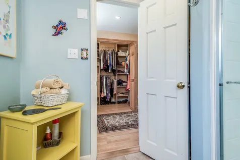 18 James Farm Road Lee NH 03861