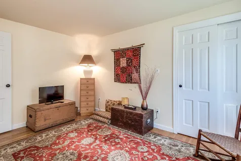 18 James Farm Road Lee NH 03861