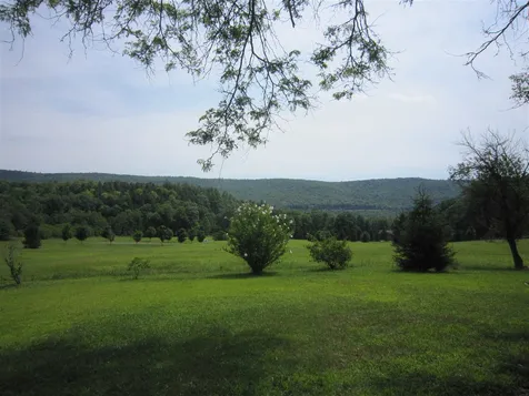 410 River Road Newfane VT 05345