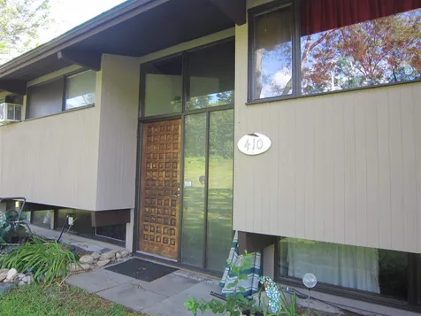 410 River Road Newfane VT 05345