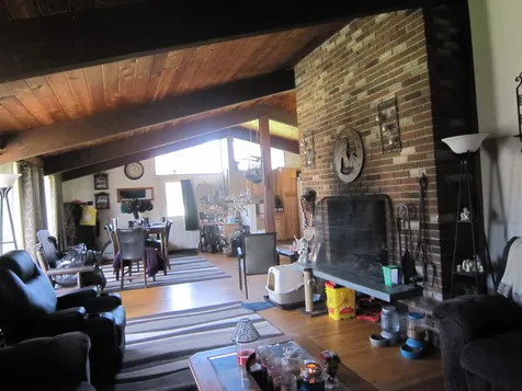 410 River Road Newfane VT 05345