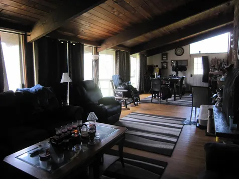 410 River Road Newfane VT 05345