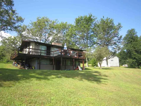 410 River Road Newfane VT 05345