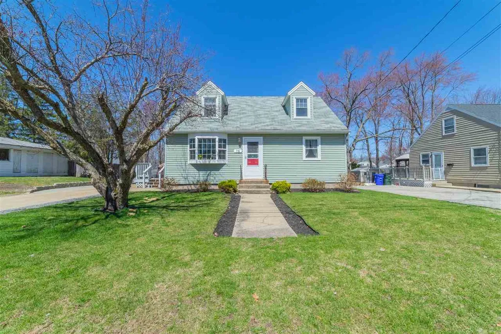 78 Norcross Street Manchester NH 03109