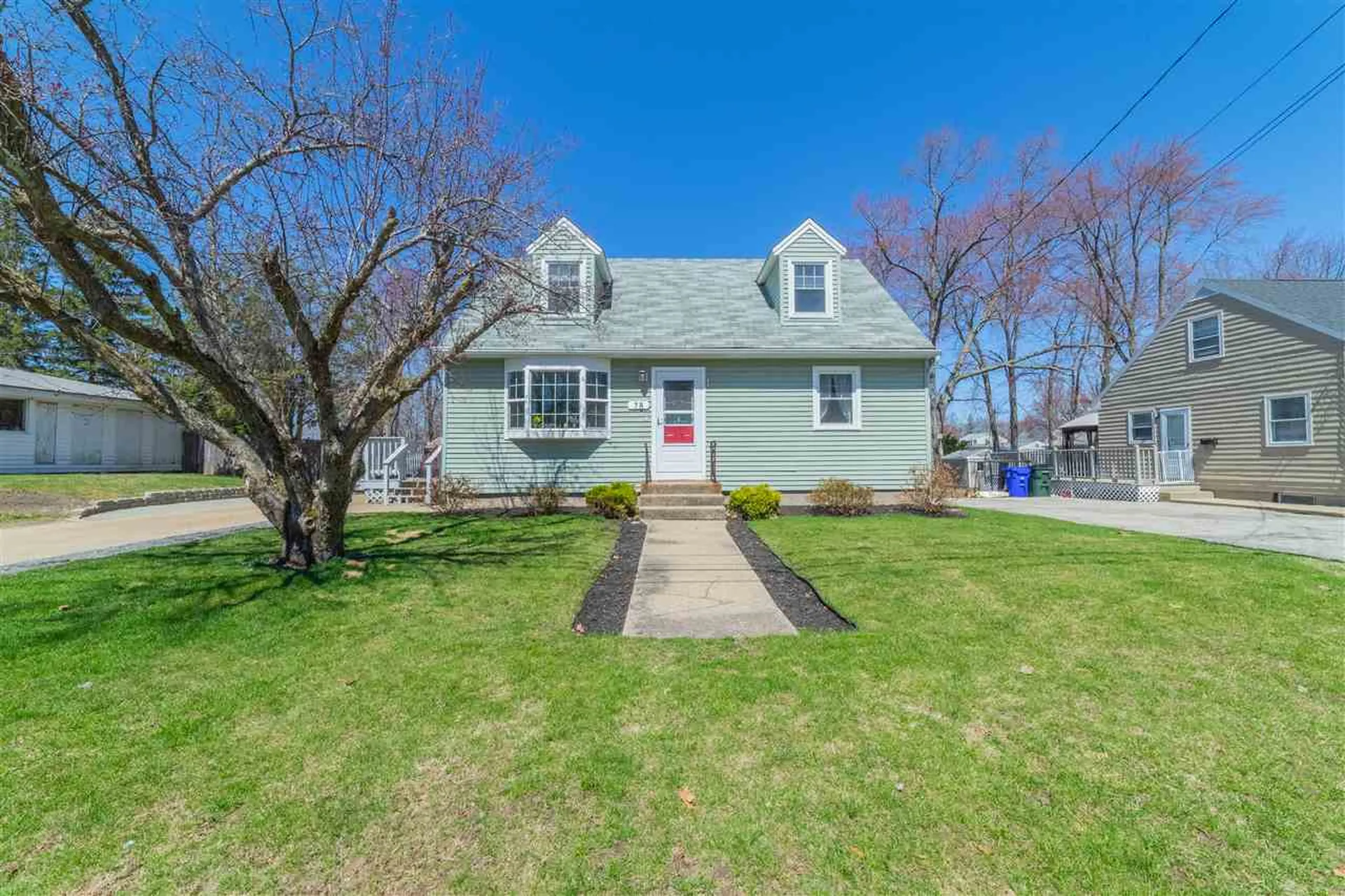 78 Norcross Street Manchester NH 03109