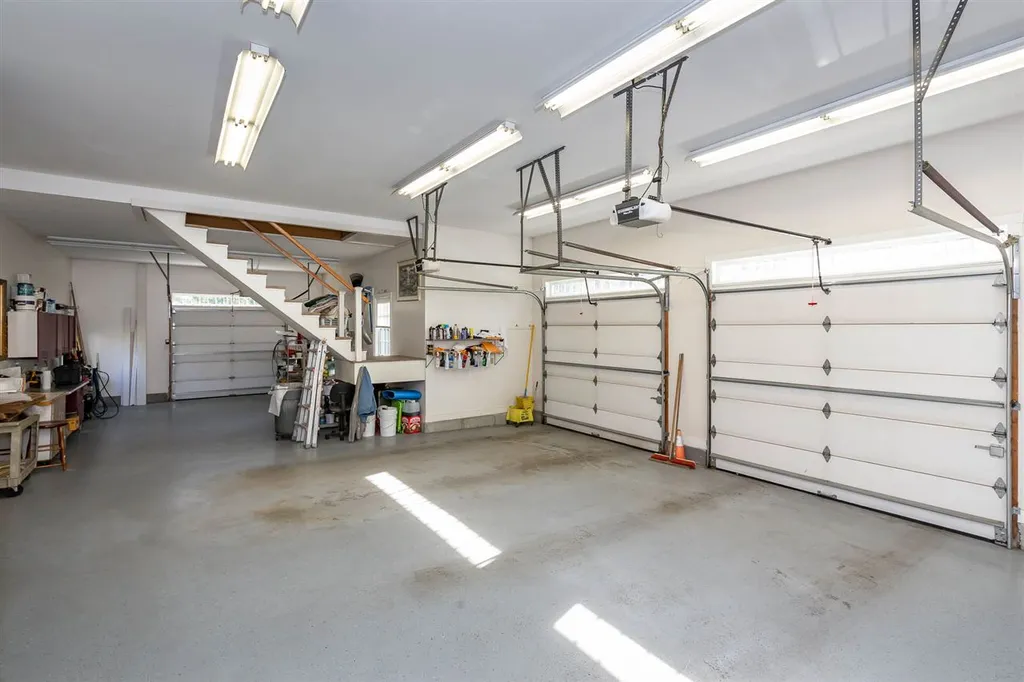 1455 Greenfield Road Francestown NH 03043