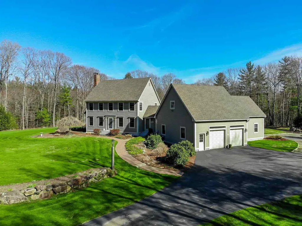 1455 Greenfield Road Francestown NH 03043
