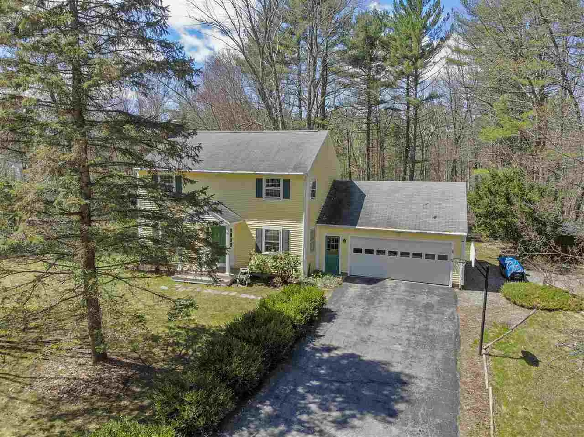 10 Northfield Road Amherst NH 03031-2617