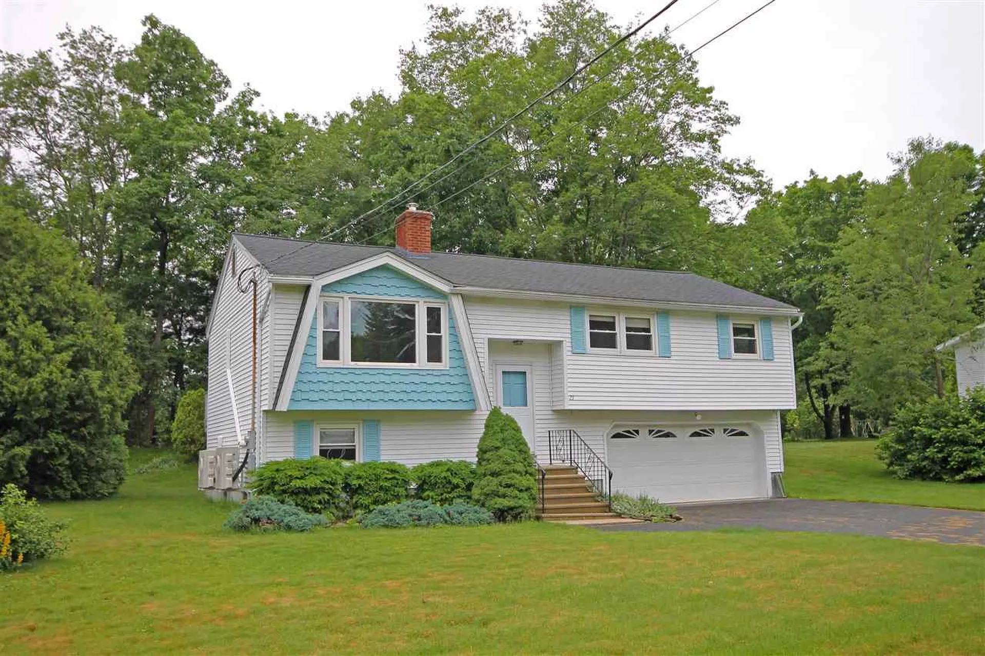 23 Scollay Circle Salem NH 03079
