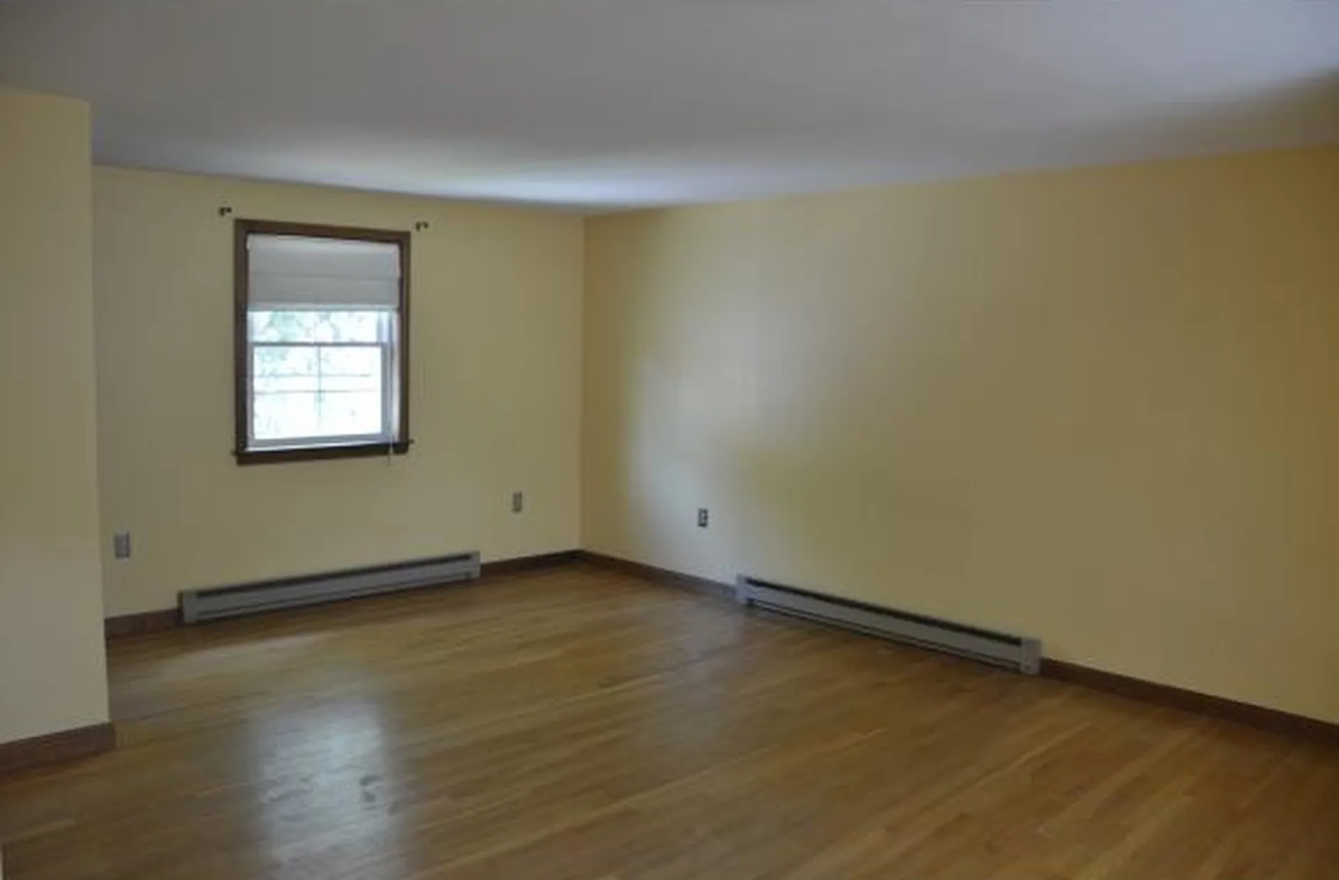 240 Hoyt Street Manchester NH 03103