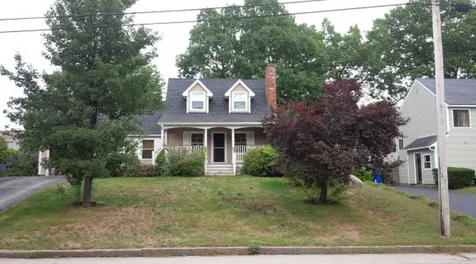 240 Hoyt Street Manchester NH 03103